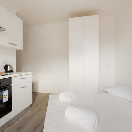 Milano Isola Cozy Studio Luaran gambar